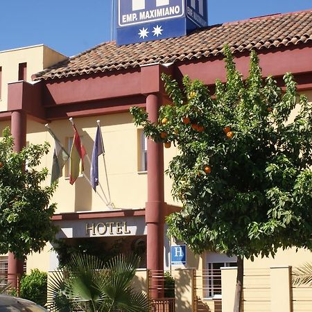 Maximiano Herculeo Córdoba Exterior foto