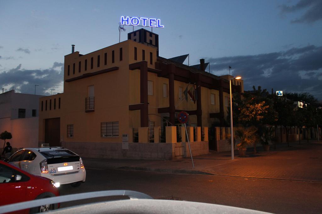 Maximiano Herculeo Córdoba Exterior foto